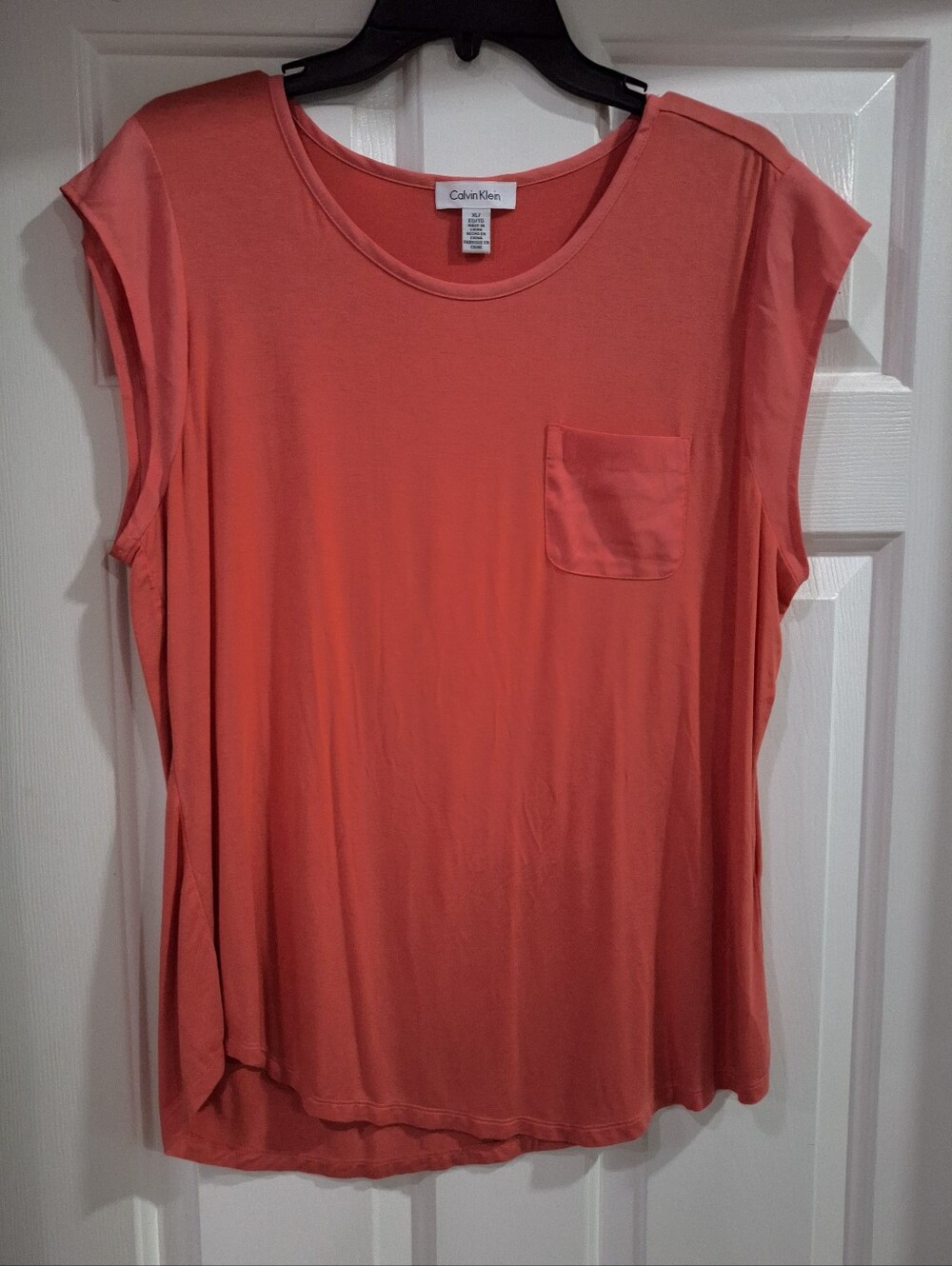 Calvin Klein Women's Coral Scoop Neck Tank with Pocket